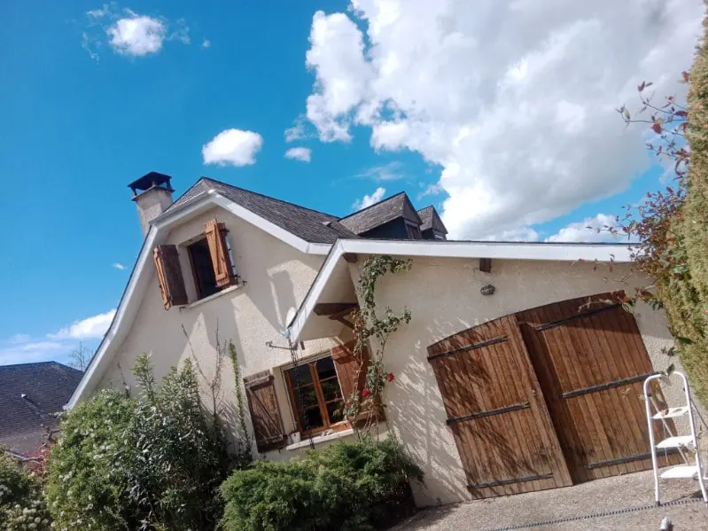 Maison après travaux de rénovation extérieure